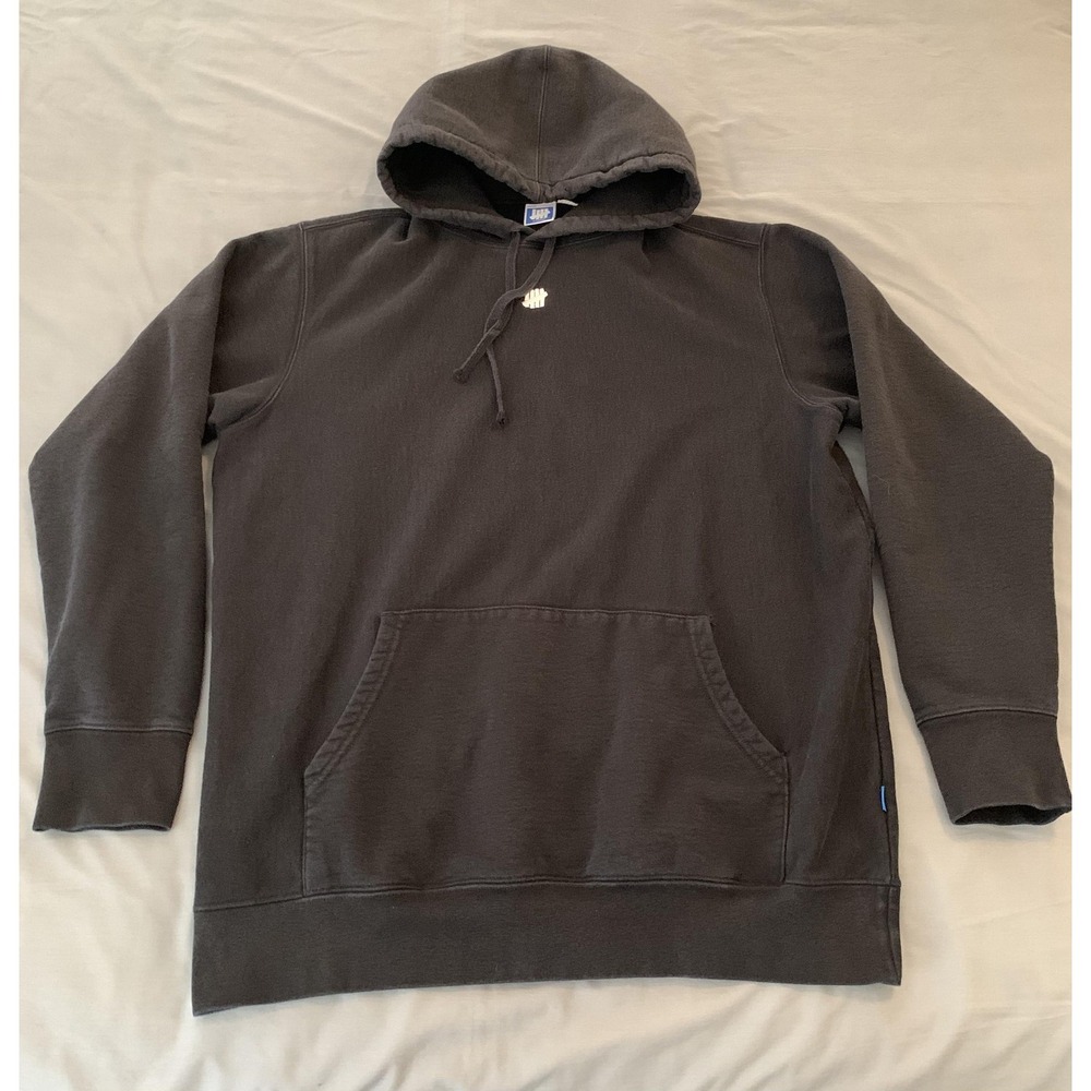 Undefeated Hoodie Mens XL Black Five Strike Logo Pullover‎ Fleece Sweatshirt